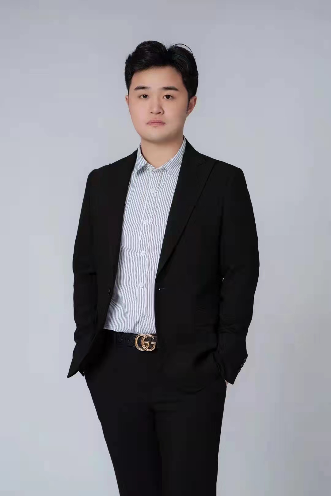 贺健鑫 · 主任设计师